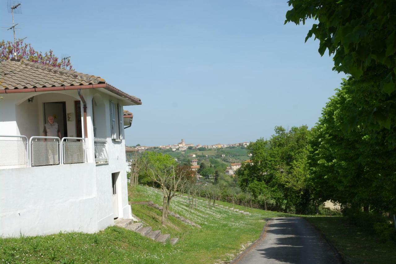Camping Village Mar Y Sierra San Costanzo Exterior photo